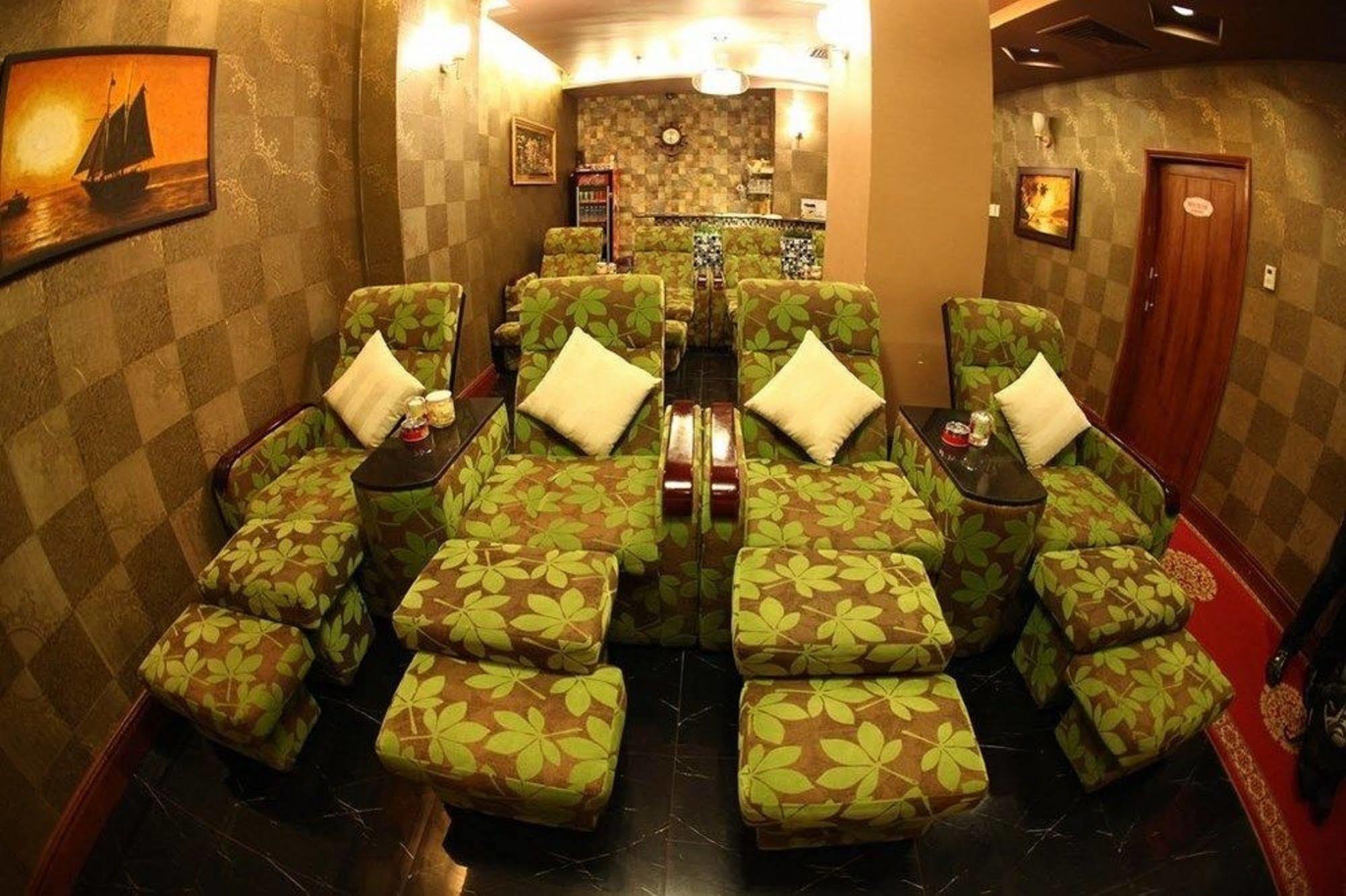 Petro Hotel Vung Tau Esterno foto